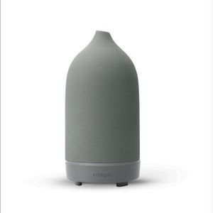 Vitruvi Stone Diffuser in Charcoal Grey